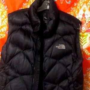 North face black puffy vest